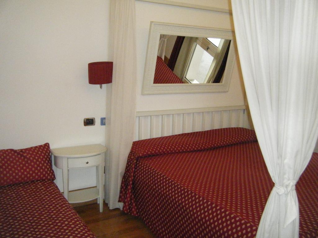 Hotel Fiera Di Брешія Екстер'єр фото